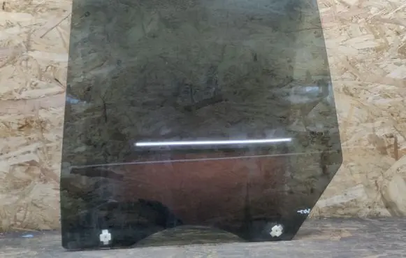 Hyundai Santa Fe Rear door window glass