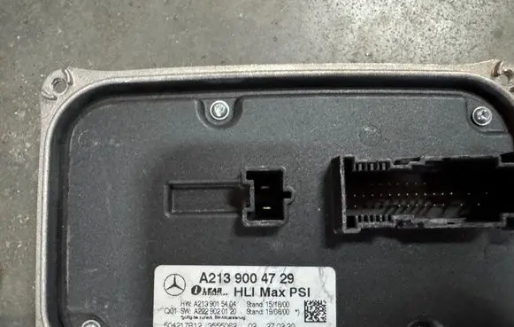 Mercedes-Benz E W213 Headlight ballast module Xenon A2139004729