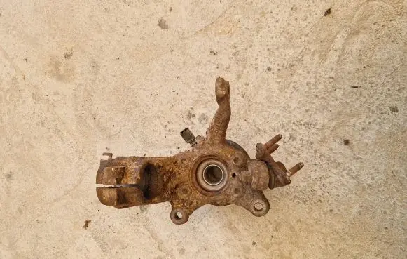 Skoda Superb B6 (3T) Front wheel hub