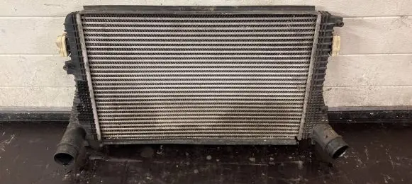Skoda Superb B6 (3T) Intercooler radiator 1K0145803AF