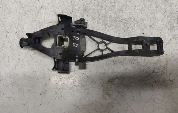Volvo V50 Front door exterior handle/bracket 