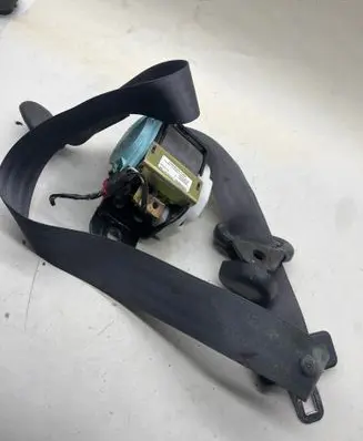 Chrysler Voyager Front seatbelt 0RL19LAZAA M294002