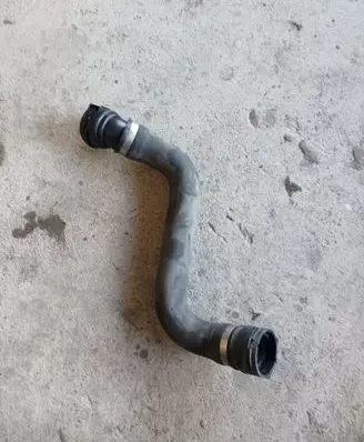 BMW X1 E84 Engine coolant pipe/hose 1436077