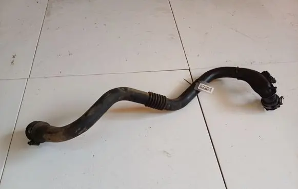 Intercooler hose/pipe