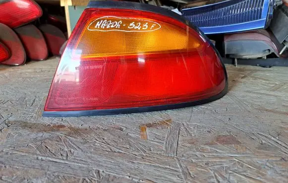 Mazda 323 F Rear/tail lights 0431439