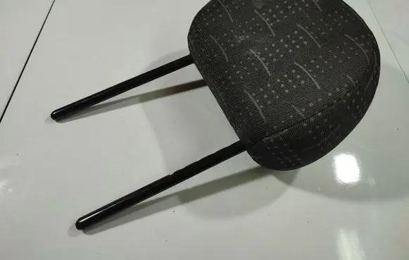 Citroen C3 Front seat headrest 