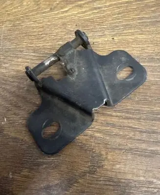 Renault Master III Loading door upper hinge 968324