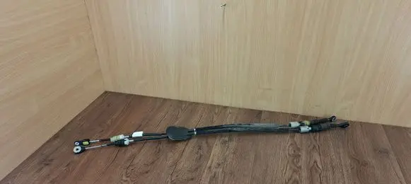Renault Megane IV Gear shift cable linkage 349359566R