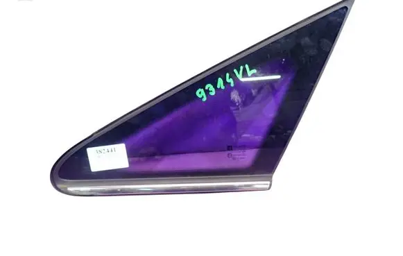 Opel Zafira B Rear side window