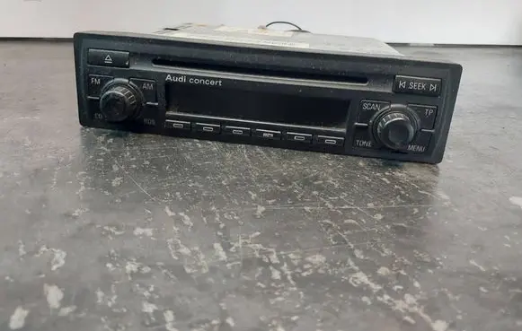 Audi A6 S6 C5 4B Radio/CD/DVD/GPS head unit 4B0035186G