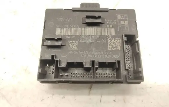 Volkswagen Golf VII Door control unit/module 5Q0959593A 5Q0959593