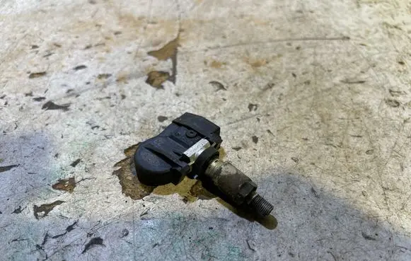 Chrysler Sebring (JS) Tire pressure sensor 56029527AA