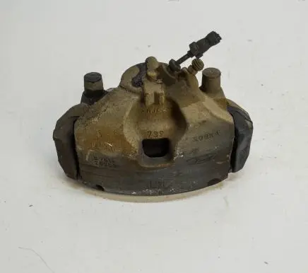 Ford Kuga II Front brake caliper