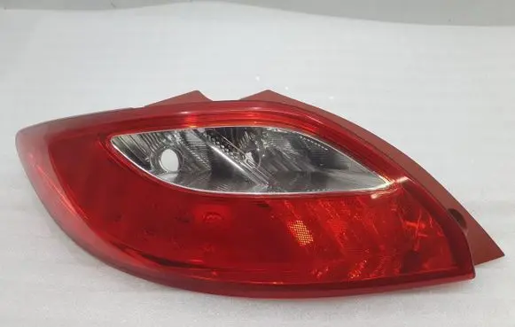 Mazda 2 Rear/tail lights d65151160