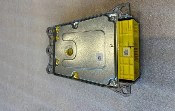 Mercedes-Benz ML W164 Airbag control unit/module A1648204326 0285001535 1648204326