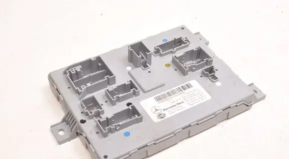 Mercedes-Benz C W205 SAM control unit A2229005914