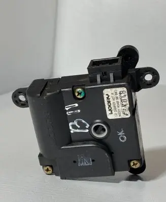 Hyundai Matrix Air flap motor/actuator WD400000 6K04B