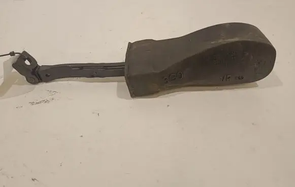Volkswagen PASSAT B8 Front door check strap stopper 3G0837267