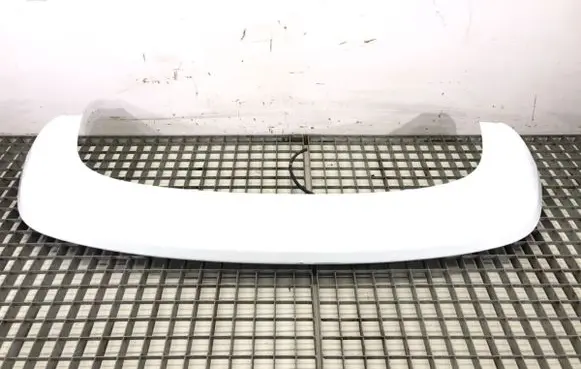 Tailgate/trunk spoiler