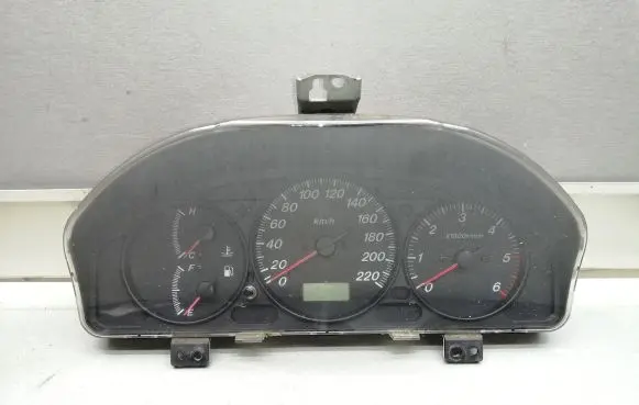 Mazda Premacy Speedometer (instrument cluster) CB16B