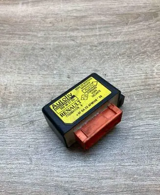 Renault Megane I Airbag control unit/module 7700841176A 550383100