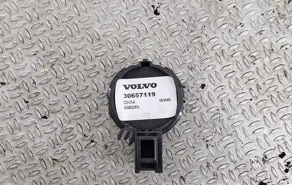Volvo S40 High frequency speaker in the rear doors 30657119 06W40 CDV5A