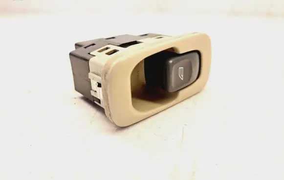 Volvo S80 Electric window control switch 9476697 99W304