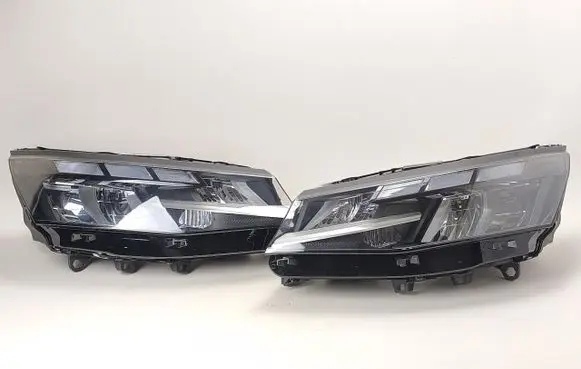 Volkswagen Transporter - Caravelle T7 Headlight/headlamp 7T2941035AH 260709HR0932 7T2941036AH