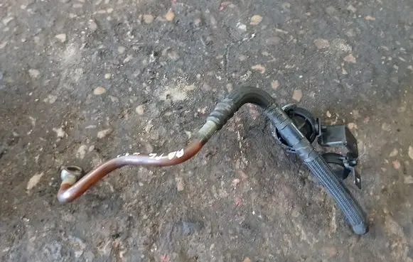 Audi A6 S6 C6 4F Fuel line/pipe/hose 