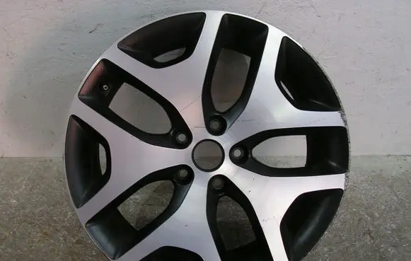 KIA Venga R19 alloy rim 