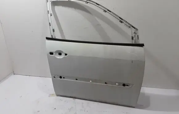 Renault Scenic II - Grand scenic II Front door 7751477220