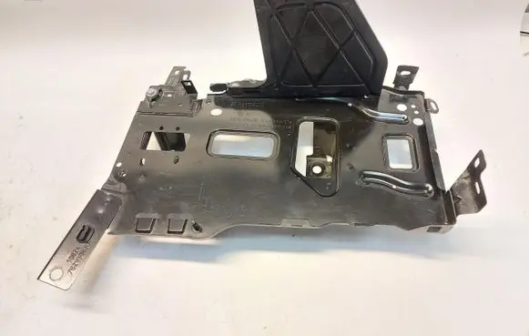 Opel Vivaro Battery box tray 9815288480JLK01