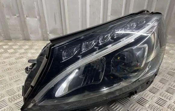 Mercedes-Benz C W205 Headlight/headlamp 130702443803