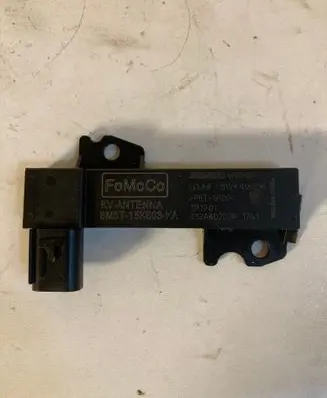Volvo S80 Antenna control unit 8M5T15K603KA