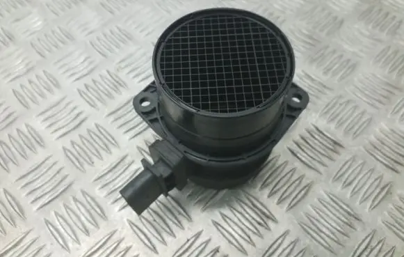 Audi A4 S4 B8 8K Mass air flow meter 03G906461C 0281002735