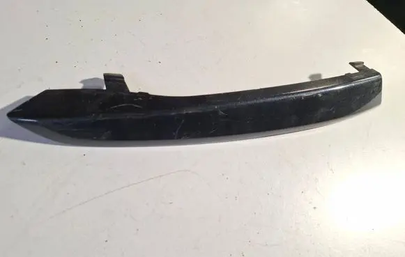 Volvo V70 Front bumper splitter molding 31353449