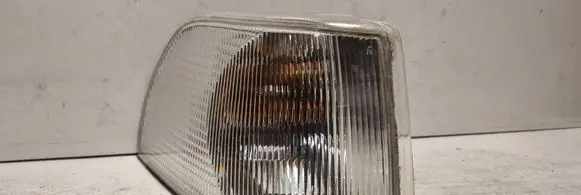 Volvo V70 Front indicator light 