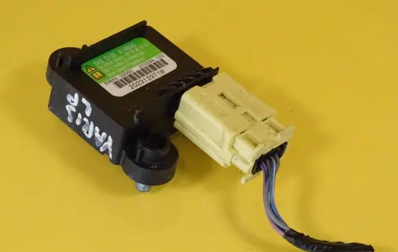 Toyota Yaris Airbag deployment crash/impact sensor 89860-0D060 898600D060