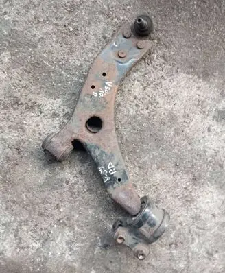 Volvo V50 Front lower control arm/wishbone 31277462