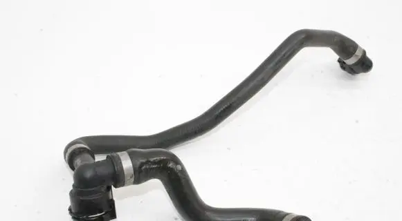 Mercedes-Benz S C217 Engine coolant pipe/hose A2225015391