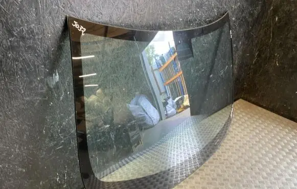 Tesla Model S Front windscreen/windshield window 