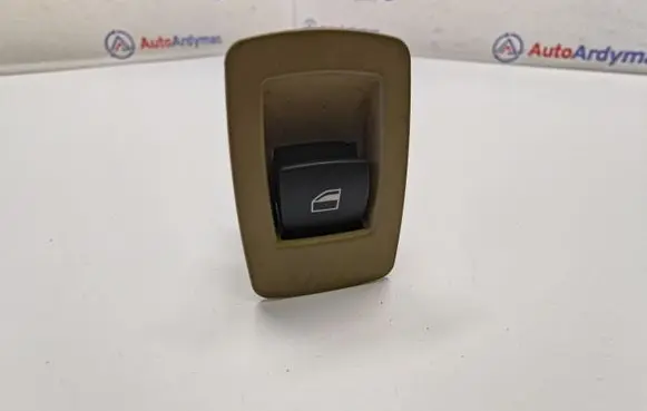 BMW X5 E70 Electric window control switch 6945876 61316945876
