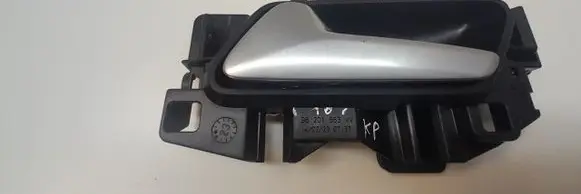 Peugeot 5008 II Front door interior handle 98201553