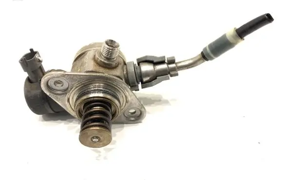 Hyundai ix35 Fuel injection high pressure pump 353202B140