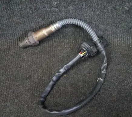 Volkswagen Polo V 6R Lambda probe sensor 045906262 0281004065