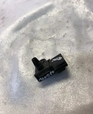 Ford Mondeo MK V Air pressure sensor 0261230044