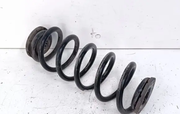 Opel Astra K Rear coil spring