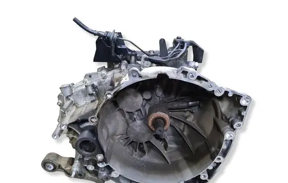 Volvo V40 Manual 6 speed gearbox P1285417