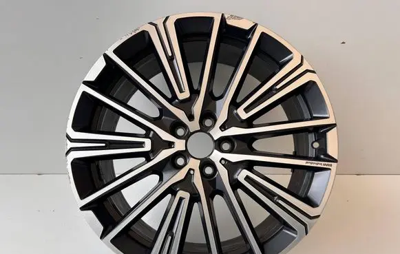 BMW X1 U11 R20 alloy rim 6898042