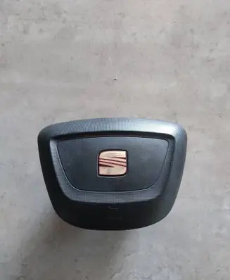 Seat Ibiza V (KJ) Steering wheel airbag 6J0880201AC 34174747A